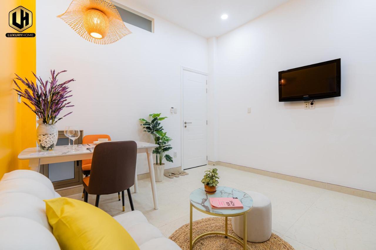 Luxury Home Sai Gon 2 Ho-Chi-Minh-Stadt Exterior foto
