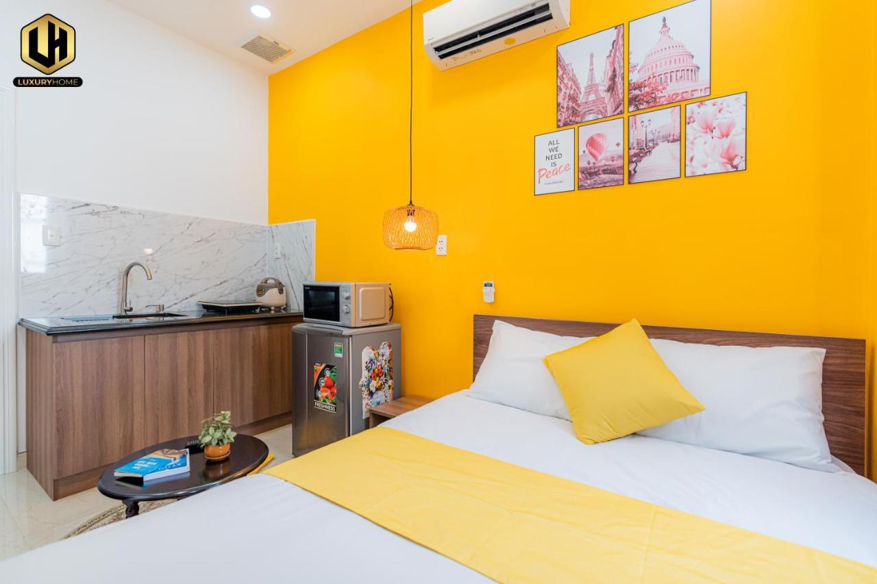 Luxury Home Sai Gon 2 Ho-Chi-Minh-Stadt Exterior foto