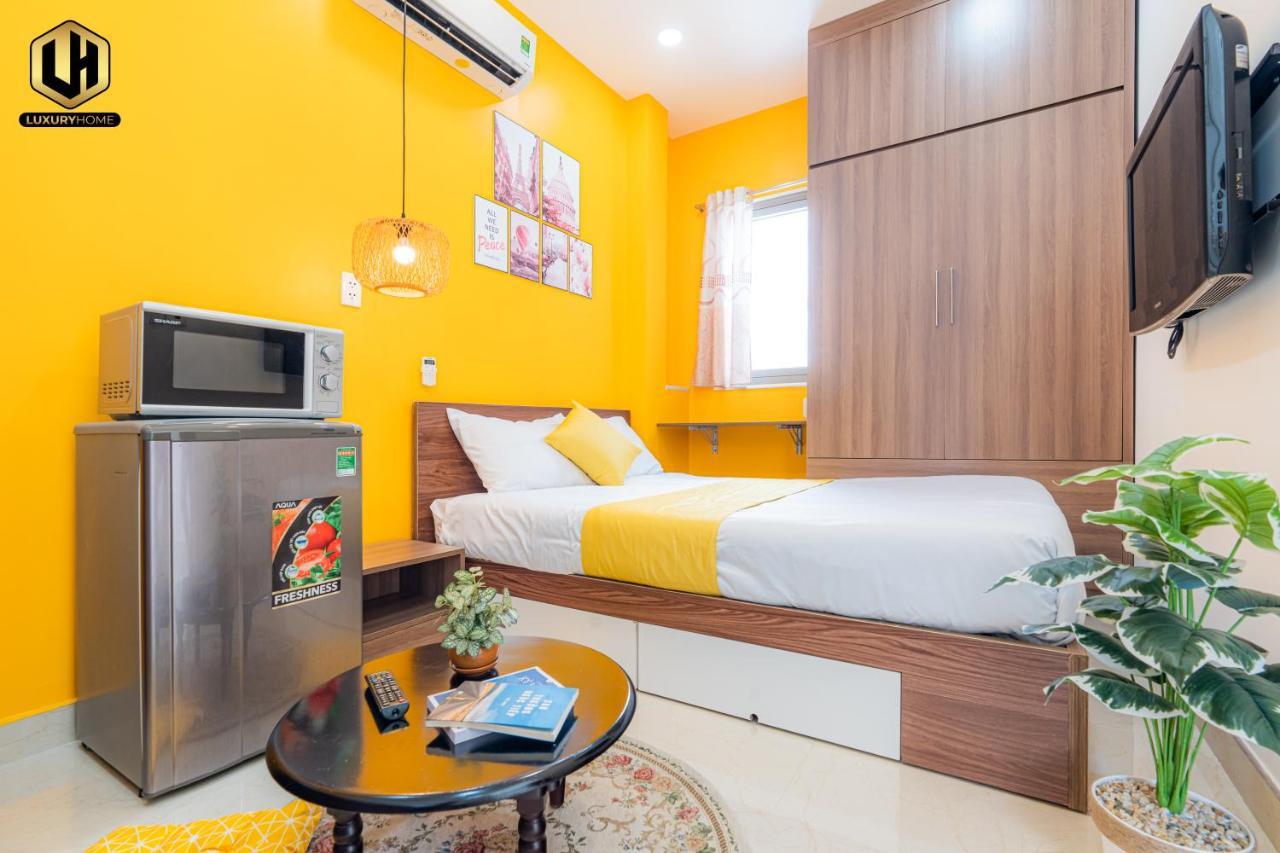 Luxury Home Sai Gon 2 Ho-Chi-Minh-Stadt Exterior foto